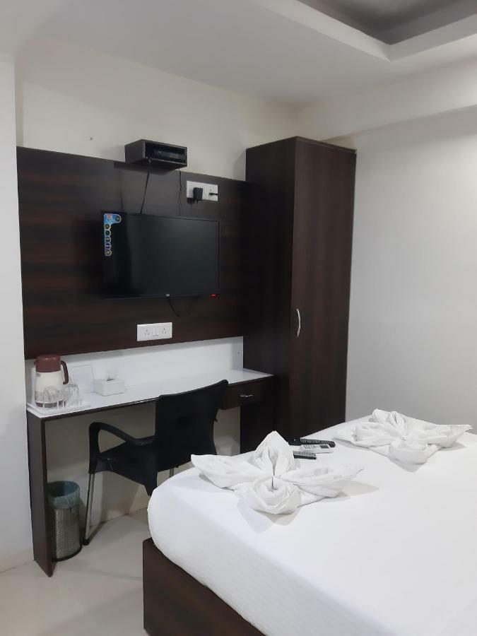 Hotel Royal Comfort Βομβάη Εξωτερικό φωτογραφία