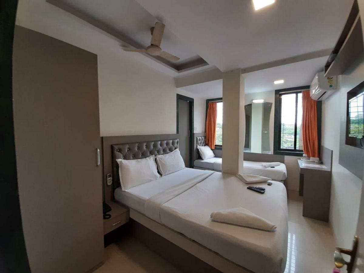 Hotel Royal Comfort Βομβάη Εξωτερικό φωτογραφία