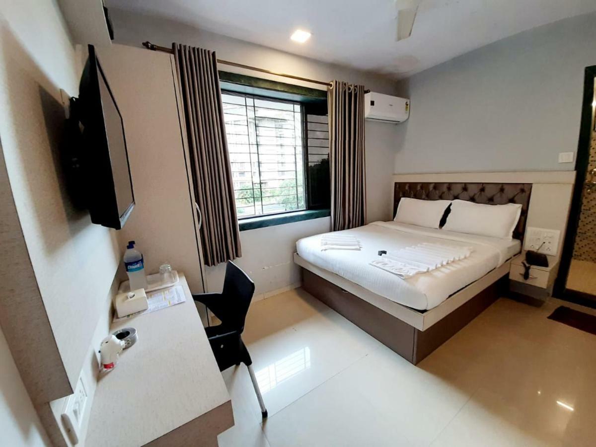 Hotel Royal Comfort Βομβάη Εξωτερικό φωτογραφία